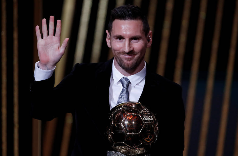 O oitavo assento! Messi ganha a Bola de Ouro de 2023 e Haaland ganha o prêmio de Avançado do Ano