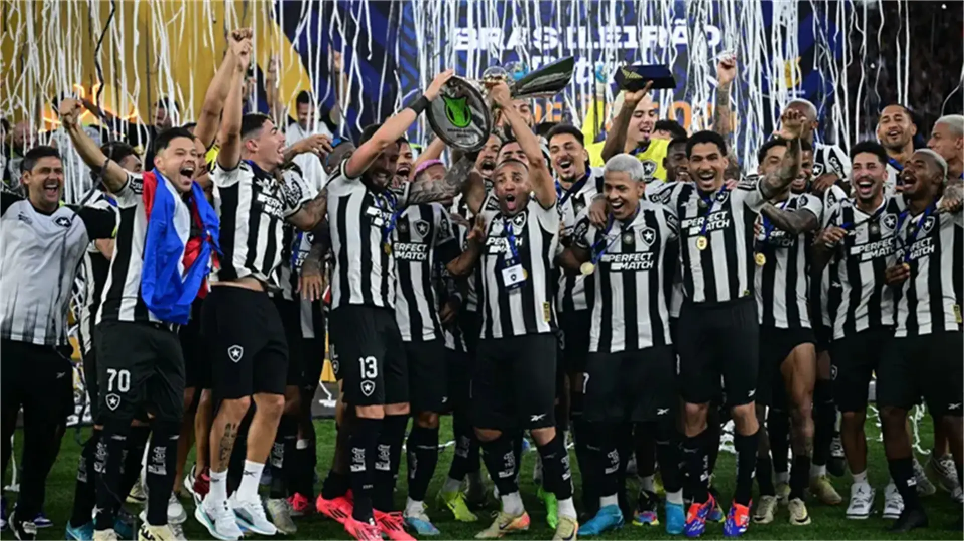 Bicampeão! Botafogo vence São Paulo e conquista o Brasileirão 2024